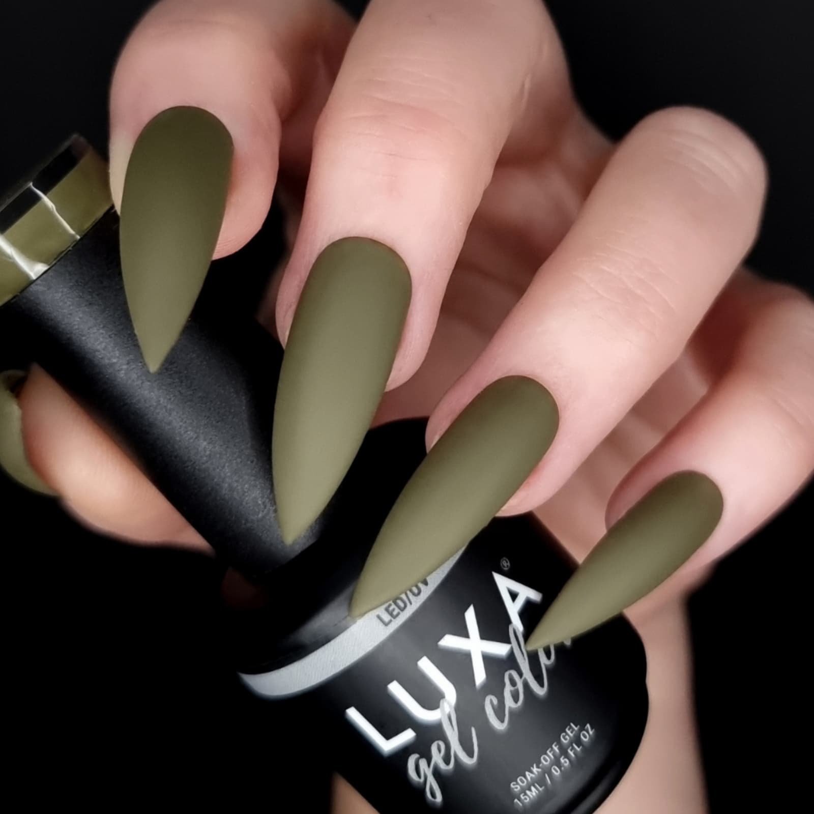 Luxa Drab Queen