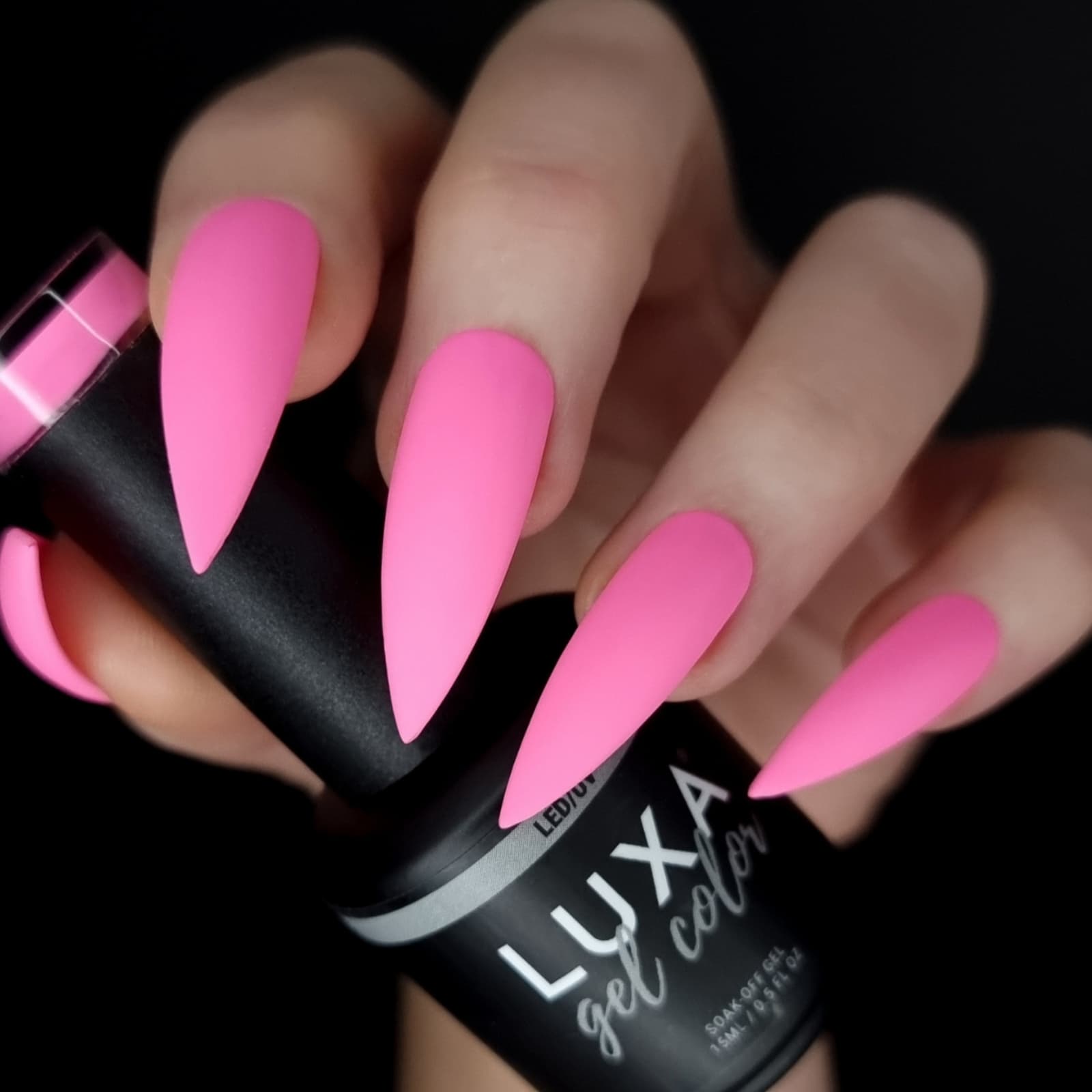 Luxa Pretty in Punk
