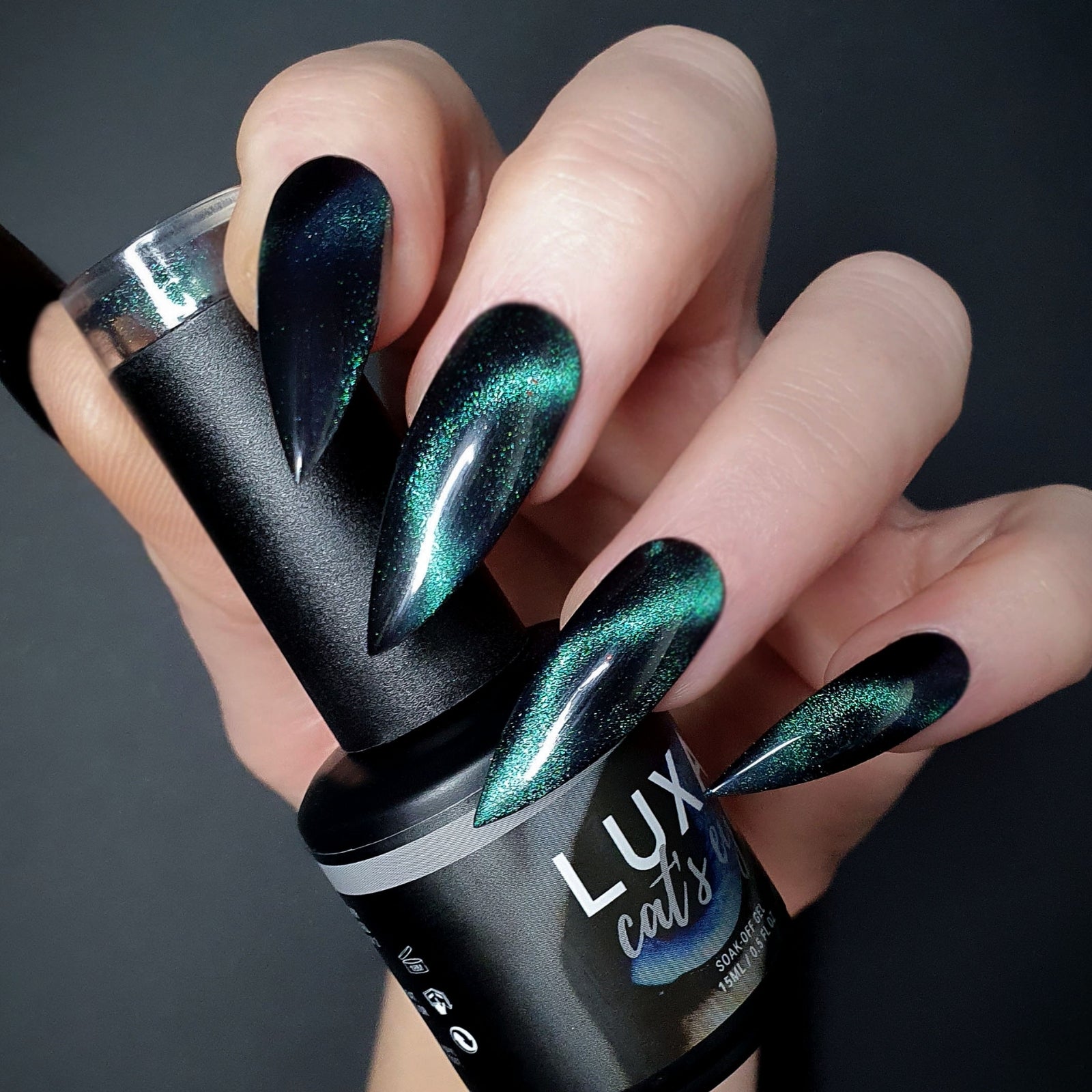 Luxa Cat's Eye #8