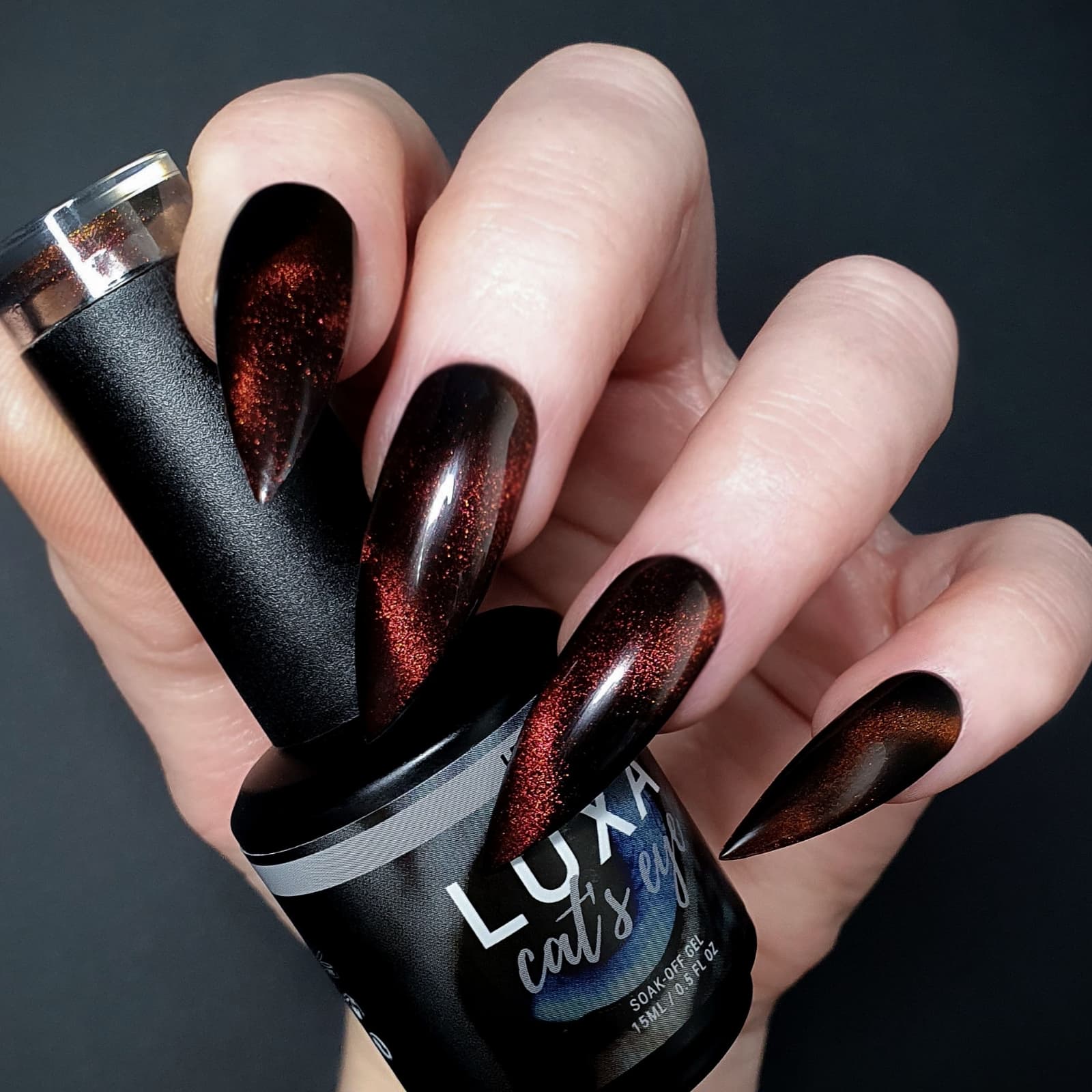 Luxa Cat's Eye #10
